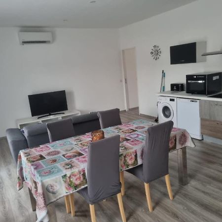 Appartement Sejour , Cure Cransac Au 1Er Etage 2 Nuits Minimum מראה חיצוני תמונה